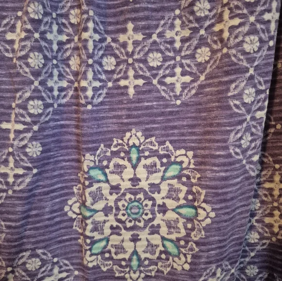 Women's Purple Mandala Pattern Tank Top - Picture 4 of 5